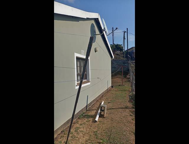 3 BEDROOM HOUSE FOR SALE IN UMLAZI K